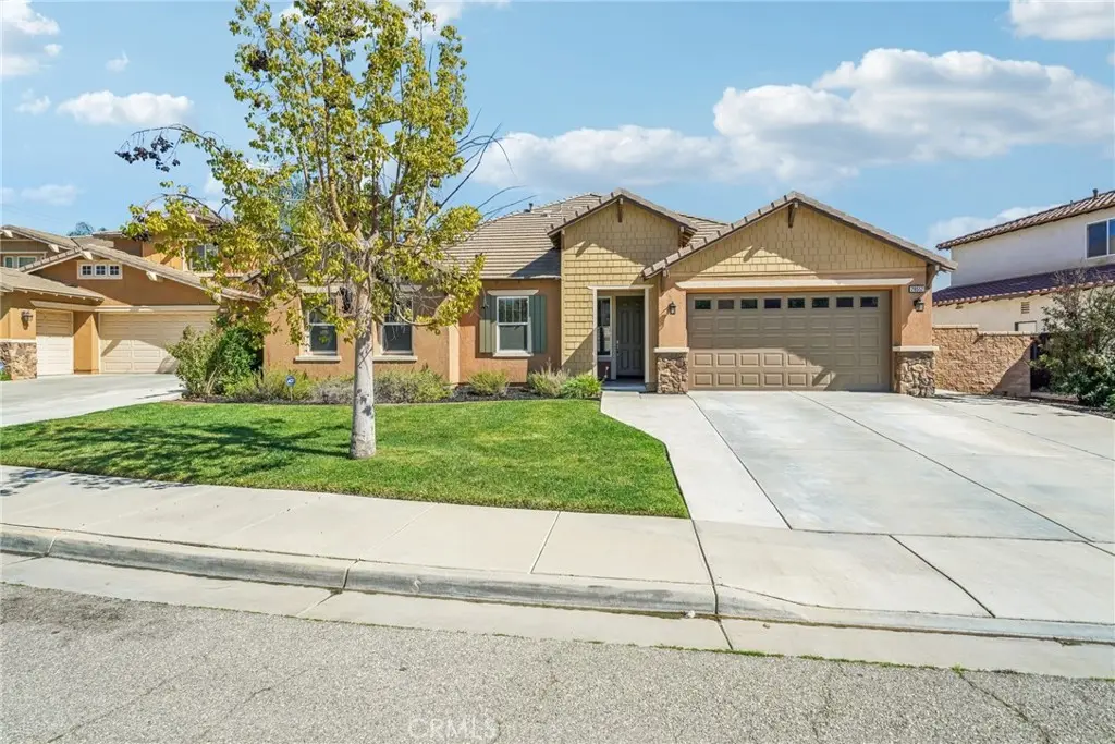 Single Family Residence for sale at 28552 Rustic Glen Street, Menifee, CA featuring 4 beds and 4 baths