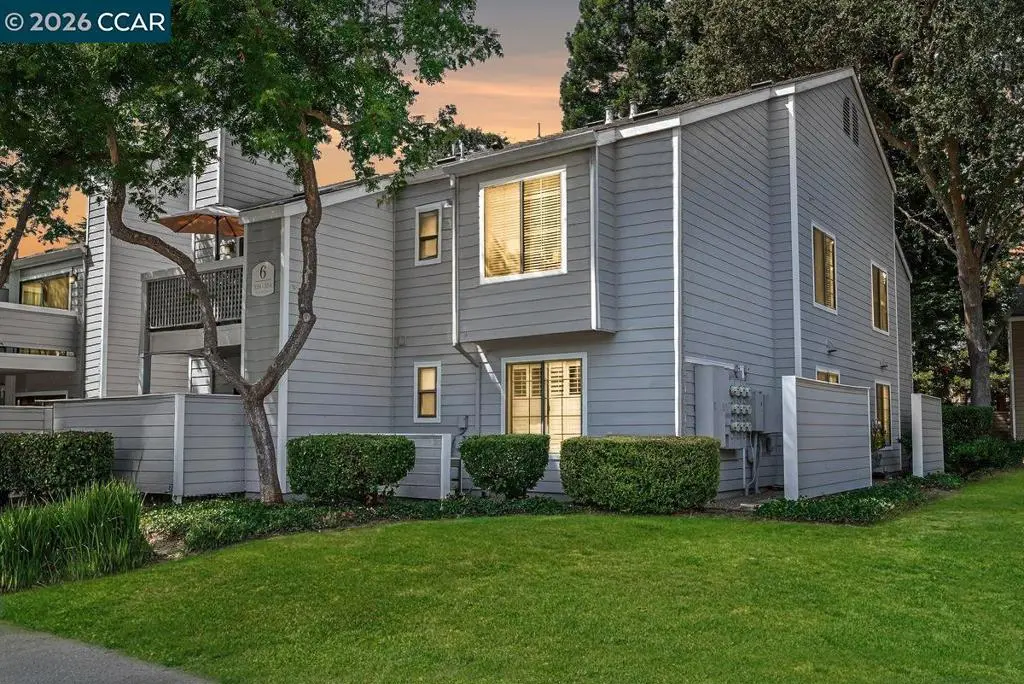 Condominium for sale at 332 Eastridge Dr, San Ramon, CA featuring 2 beds and 2 baths