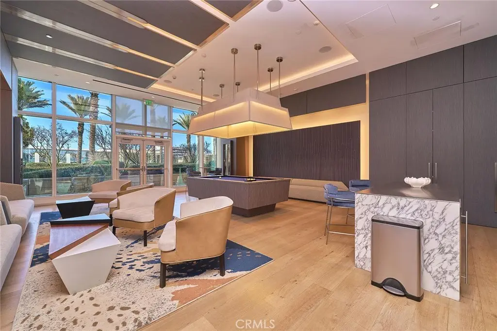 Condominium for sale at 877 Francisco 1717, Los Angeles, CA and 1 bath