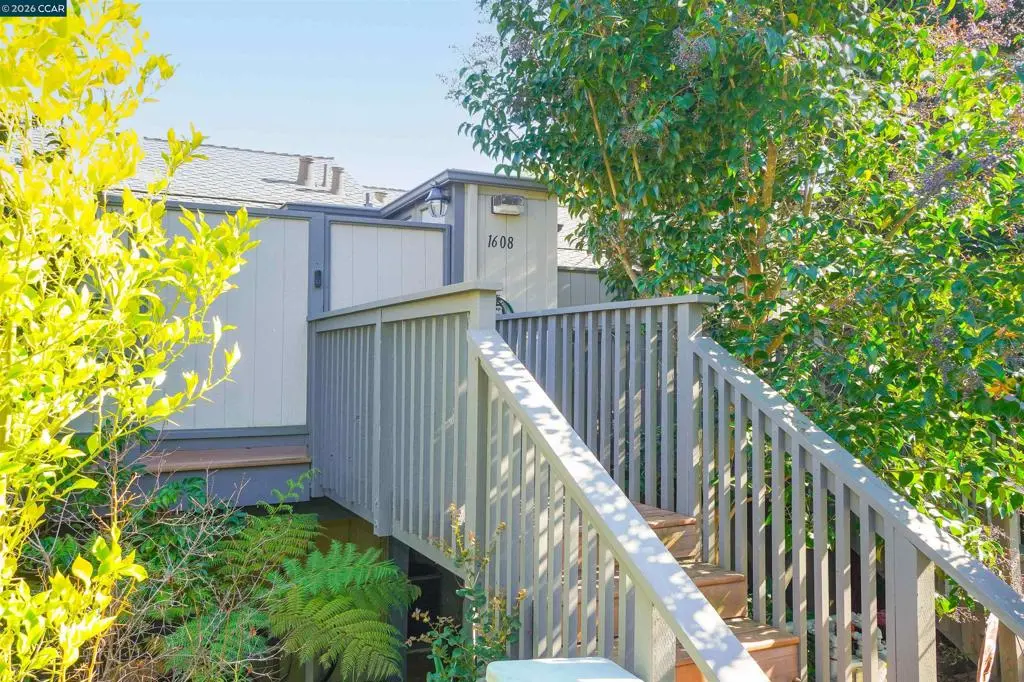 Townhouse for sale at 1608 Ashwood Drive, Martinez, CA featuring 3 beds and 3 baths