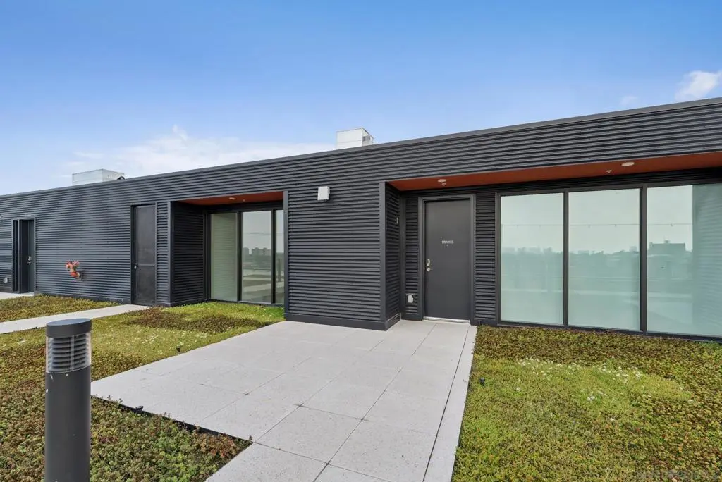 Apartment for rent at 3922 Park Blvd 603, San Diego, CA featuring 1 bed and 2 baths