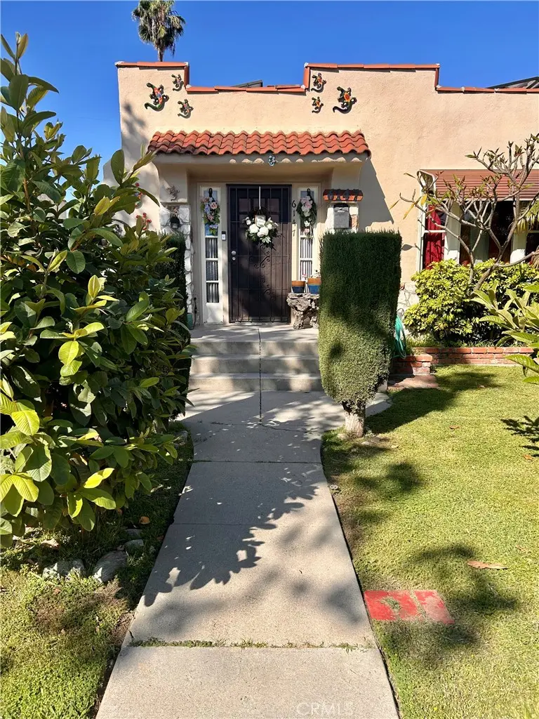 Single Family Residence for sale at 6147 Gundry, Long Beach, CA featuring 4 beds and 4 baths