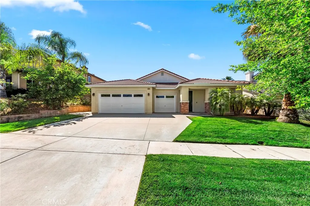 Single Family Residence for sale at 4132 Crooked Stick, Corona, CA featuring 4 beds and 2 baths