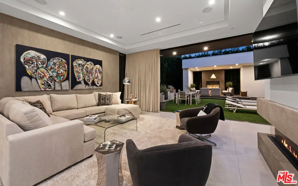Single Family Residence for rent at 523 N HARPER Avenue, Los Angeles, CA featuring 5 beds and 6 baths