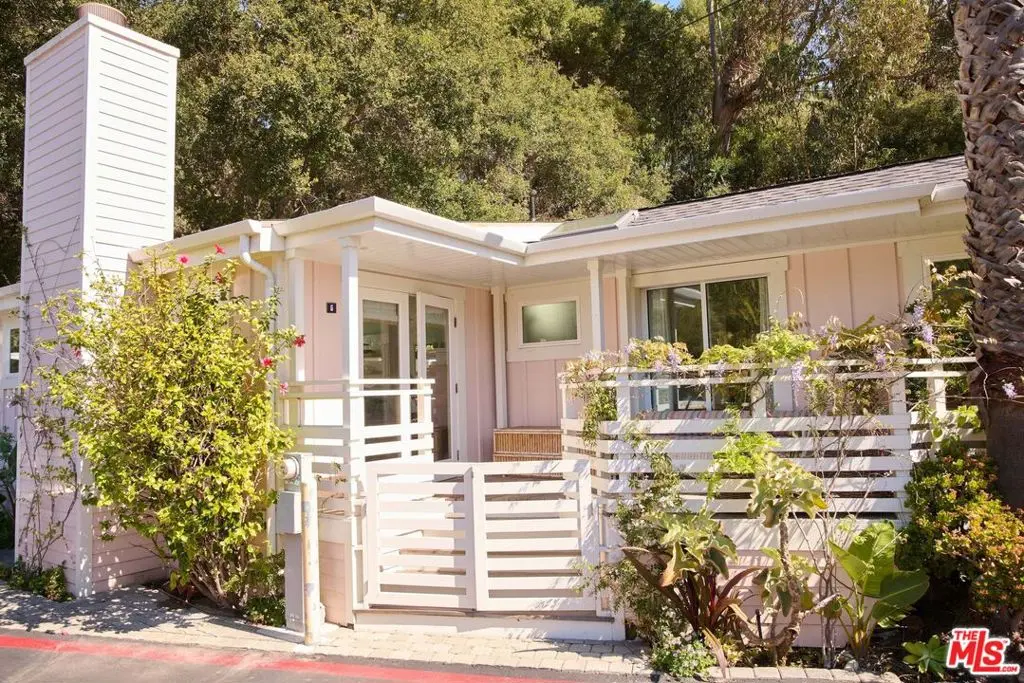 6 Paradise Cove Road, Malibu, CA — listing photo 1