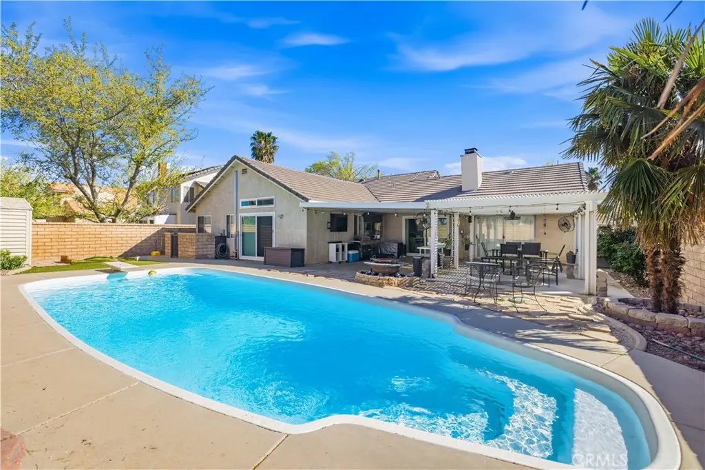2709 Sandstone Court, Palmdale, CA — listing photo 1