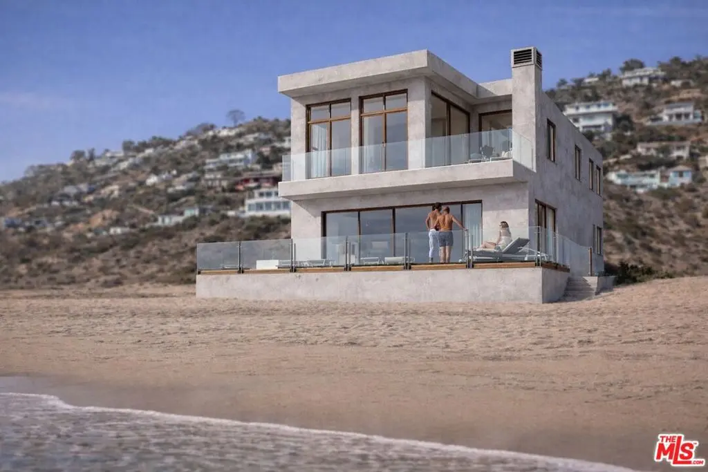 21546 Pacific Coast Highway, Malibu, CA — listing photo 1