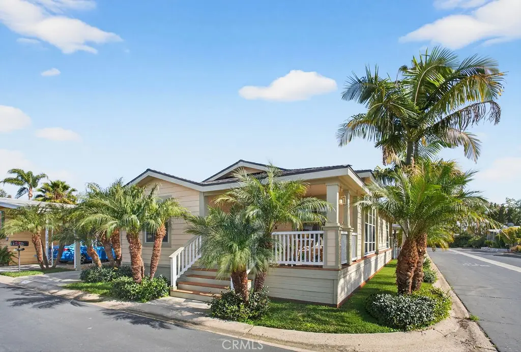 Manufactured In Park for sale at 24921 Muirlands Boulevard 63, Lake Forest, CA featuring 2 beds and 2 baths