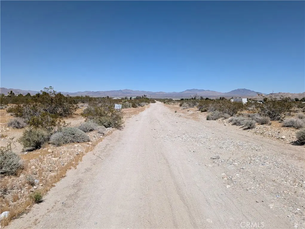 0 Cherokee Parcel #0449-701-04 Trail, Lucerne Valley, CA — listing photo 1