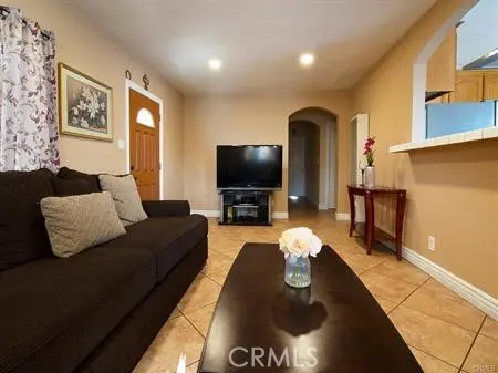 4525 W 137th Street, Hawthorne, CA — listing photo 1