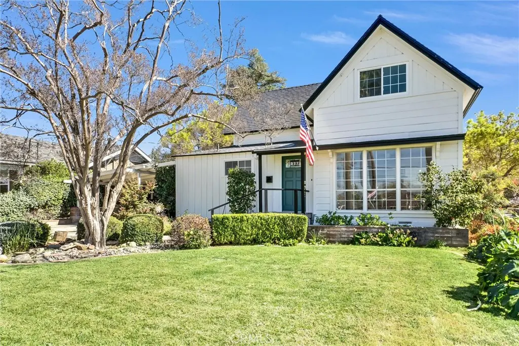 527 W Palm, Redlands, CA — listing photo 1