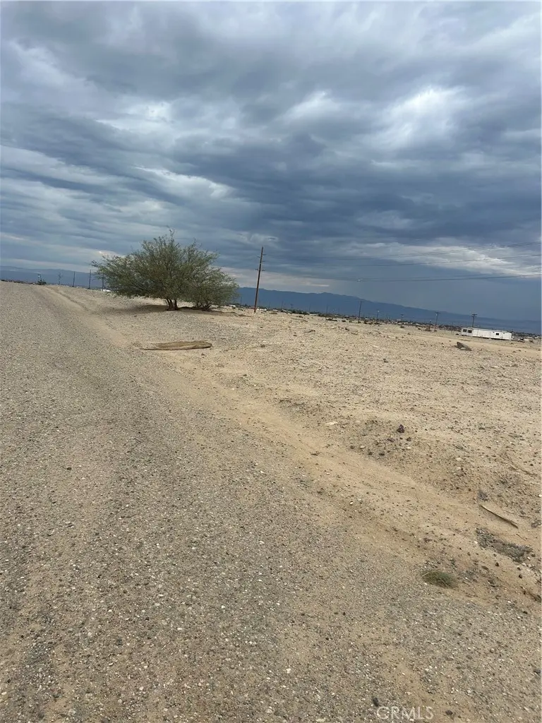 2040 Ranchero Avenue, Salton City, CA — listing photo 1