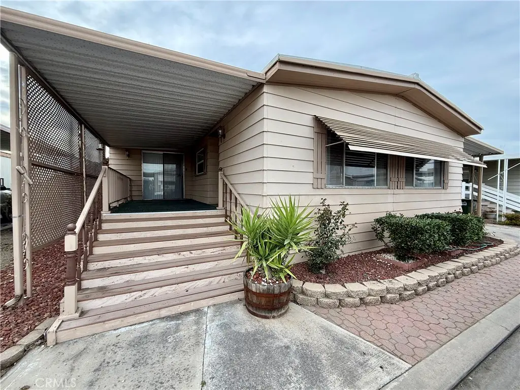2240 Golden Oak Lane 47, Merced, CA — listing photo 1