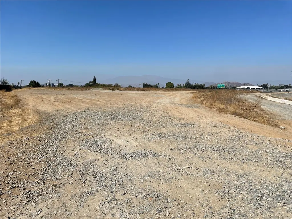 3425 Arlington, Riverside, CA — listing photo 1