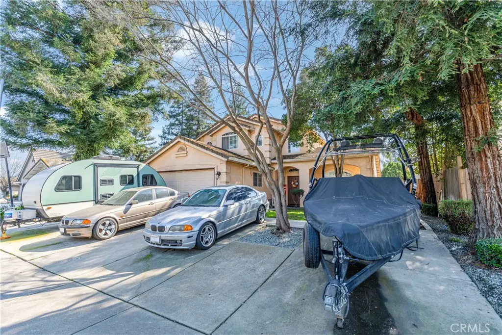 Single Family Residence for sale at 1134 Puerto Vallarta Court, Merced, CA featuring 5 beds and 3 baths