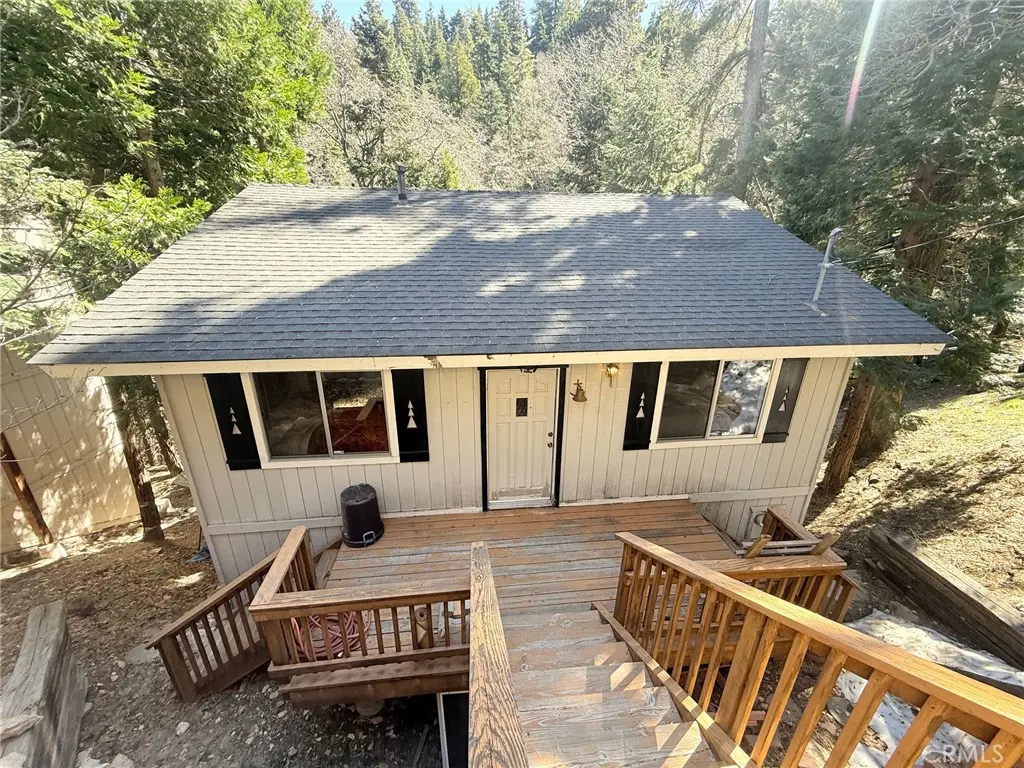 551 community Drive, Lake Arrowhead, CA — listing photo 1