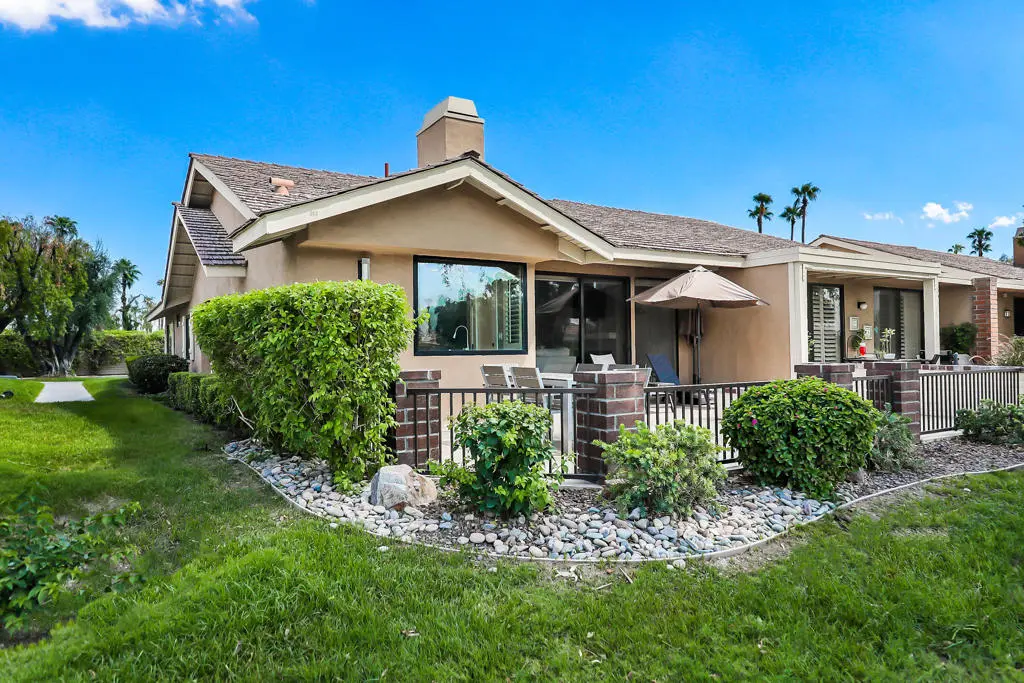 Residential Lease for rent at 363 San Remo Street, Palm Desert, Riverside County, CA featuring 2 beds and 2 baths