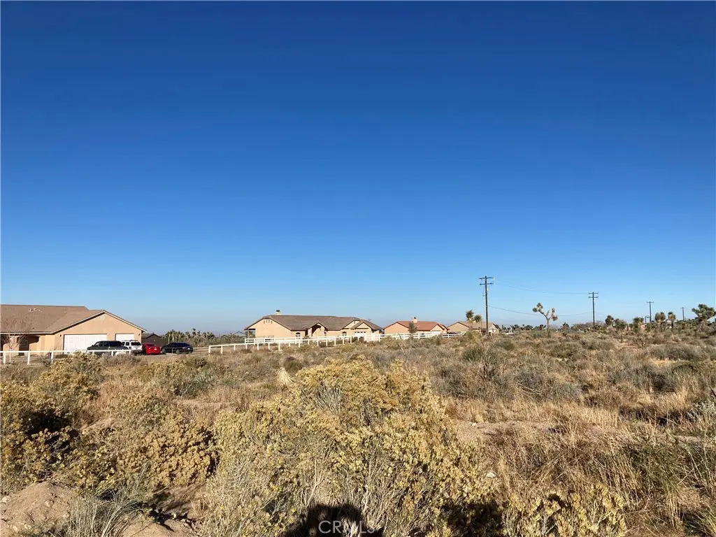 2 White Fox Trail, Phelan, CA — listing photo 1