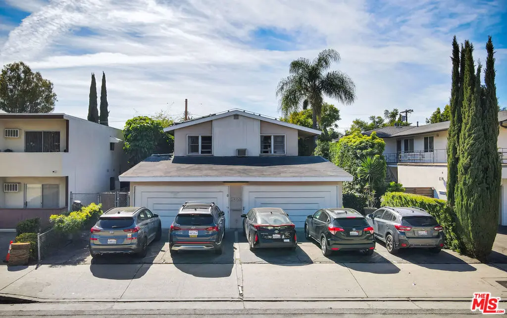 14722 Magnolia Boulevard, Sherman Oaks, CA — listing photo 1