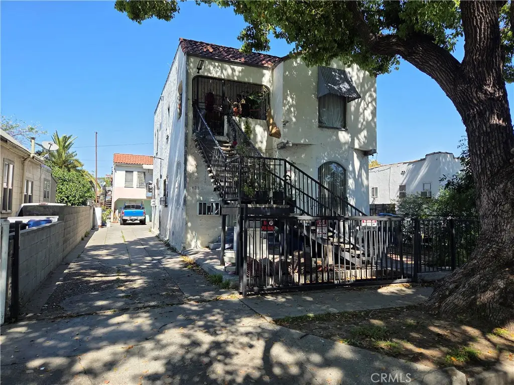 Quadruplex for sale at 1423 E 52nd, Los Angeles, CA