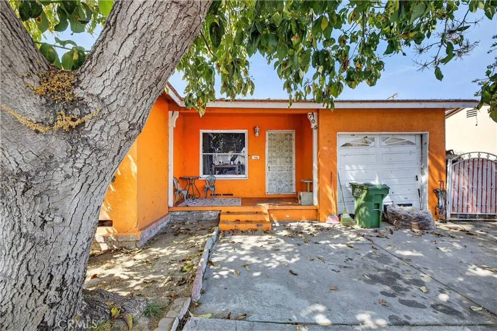 Single Family Residence for sale at 705 S Thorson Avenue, Compton, CA featuring 3 beds and 1 bath
