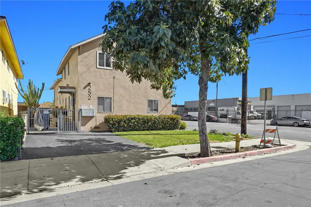 Apartment for sale at 252 S 7th, Montebello, CA