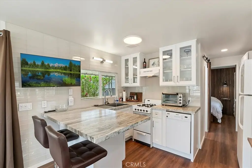 Manufactured In Park for sale at 16400 Bubbling Wells Road 105, Desert Hot Springs, CA featuring 1 bed and 1 bath