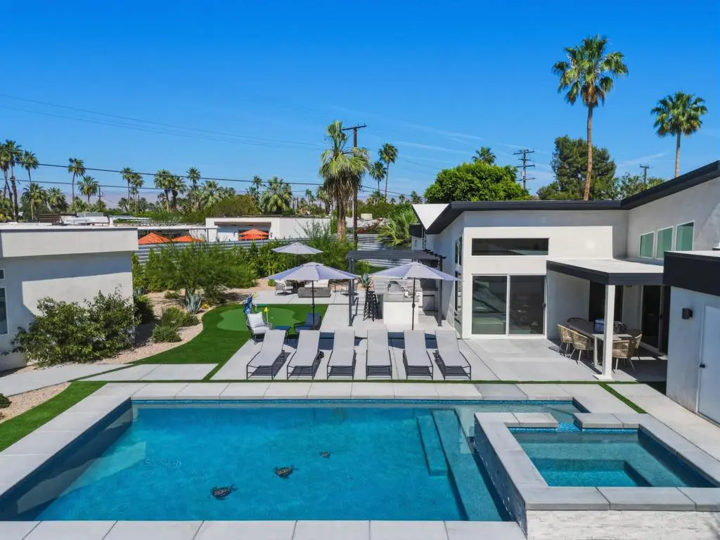 Residential Lease for rent at 2197 Jacques Drive, Palm Springs, Riverside County, CA featuring 6 beds and 6 baths