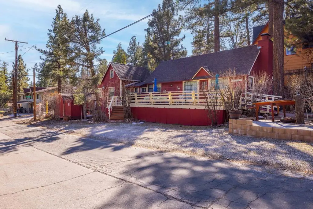 331 Mullins Drive, Big Bear, CA — listing photo 1