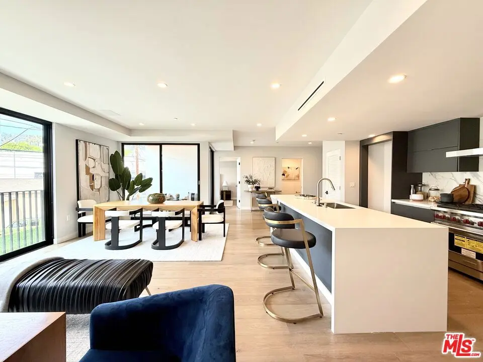 Condominium for sale at 1017 N Croft Avenue 203, Los Angeles, CA featuring 2 beds and 3 baths