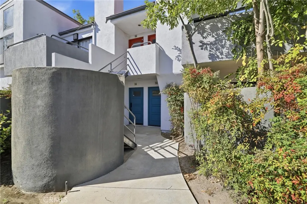 2506 Chandler Avenue 255, Simi Valley, CA — listing photo 1