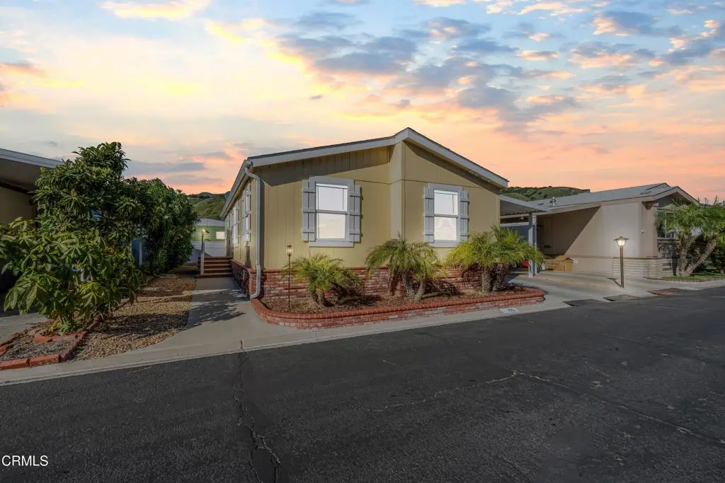 Manufactured In Park for sale at 250 E Telegraph Road 155, Fillmore, CA featuring 3 beds and 2 baths