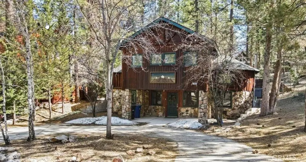 1140 Vine Avenue, Big Bear City, CA — listing photo 1