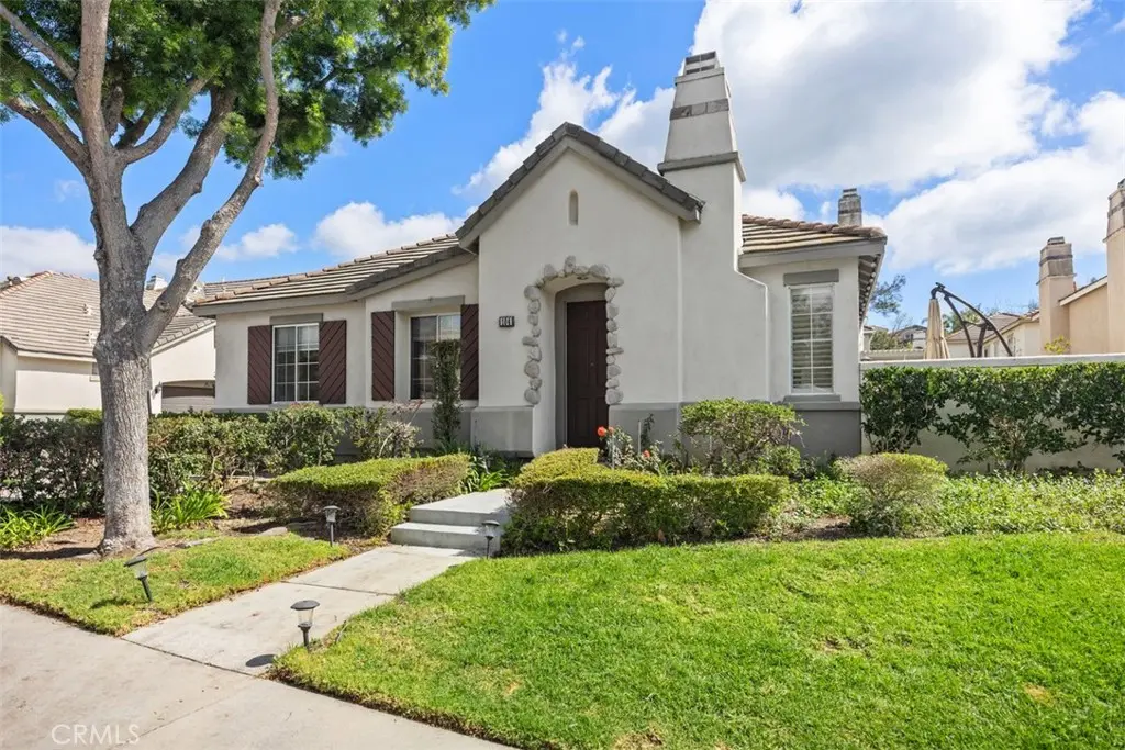 Townhouse for sale at 104 Seacountry Lane, Rancho Santa Margarita, CA featuring 3 beds and 2 baths