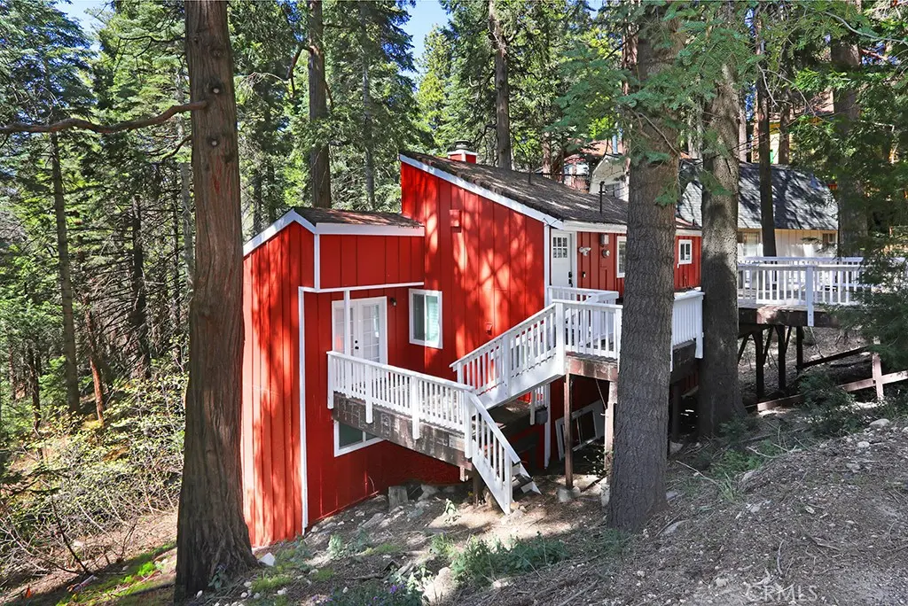 531 W Victoria Court, Lake Arrowhead, CA — listing photo 1