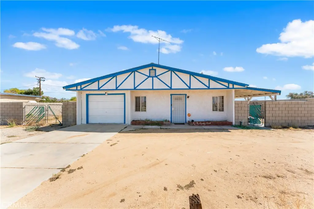 20116 Neuralia, California City, CA — listing photo 1