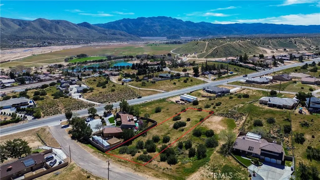 39833319 Plumas, Hesperia, CA — listing photo 1
