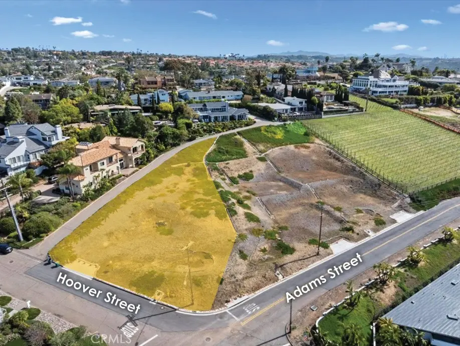 1115 Hoover Street, Carlsbad, CA — listing photo 1