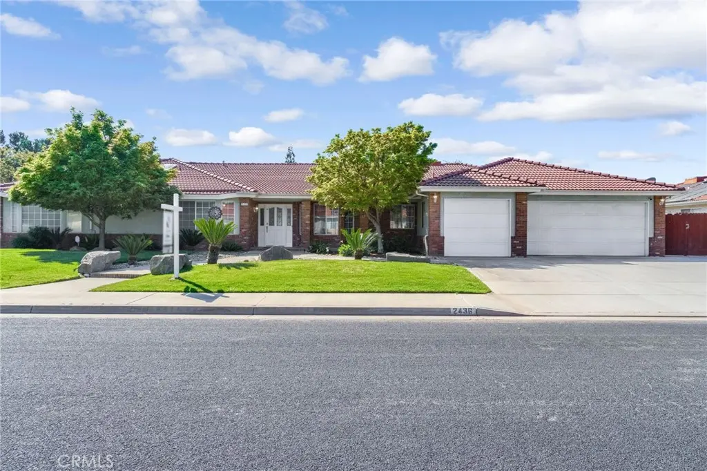 2436 Trevor Court, Madera, CA — listing photo 1