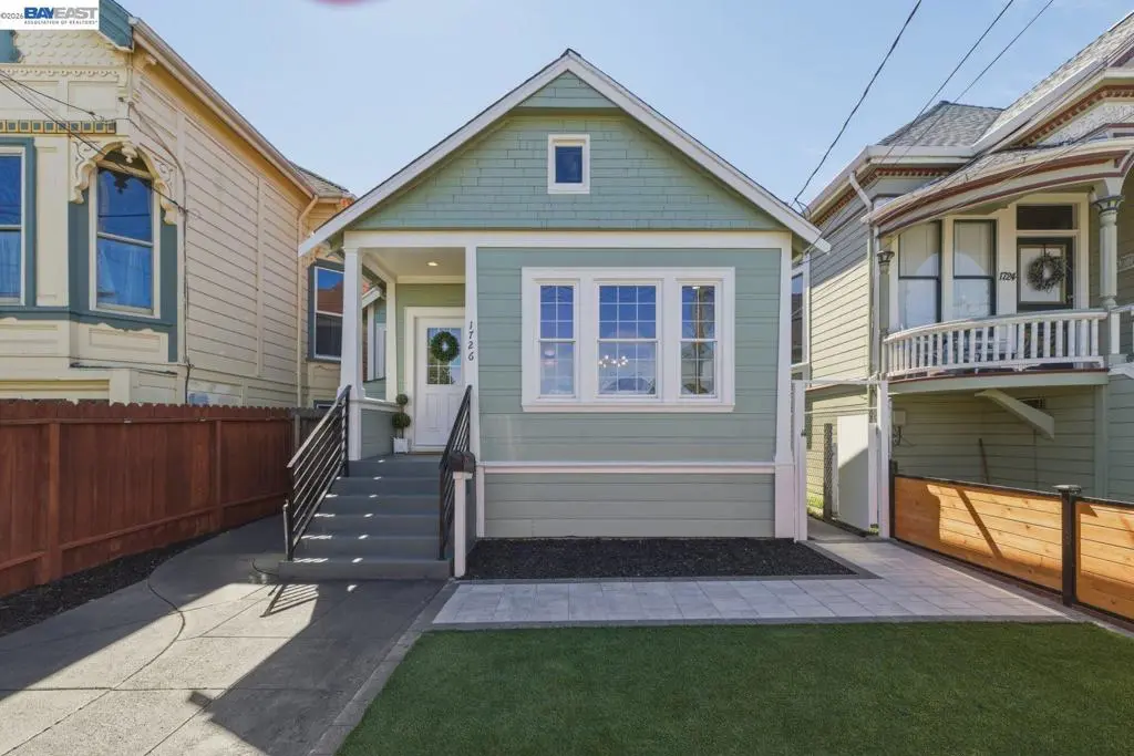 Single Family Residence for sale at 1726 Eagle Ave, Alameda, CA featuring 3 beds and 2 baths
