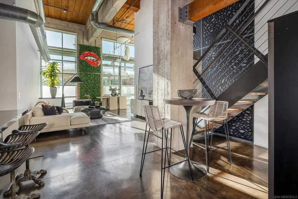 Condominium for sale at 530 S Hewitt St 131, Los Angeles, CA featuring 3 beds and 2 baths