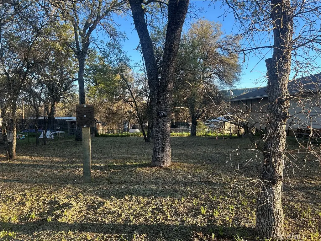 15976 33rd, Clearlake, CA — listing photo 1