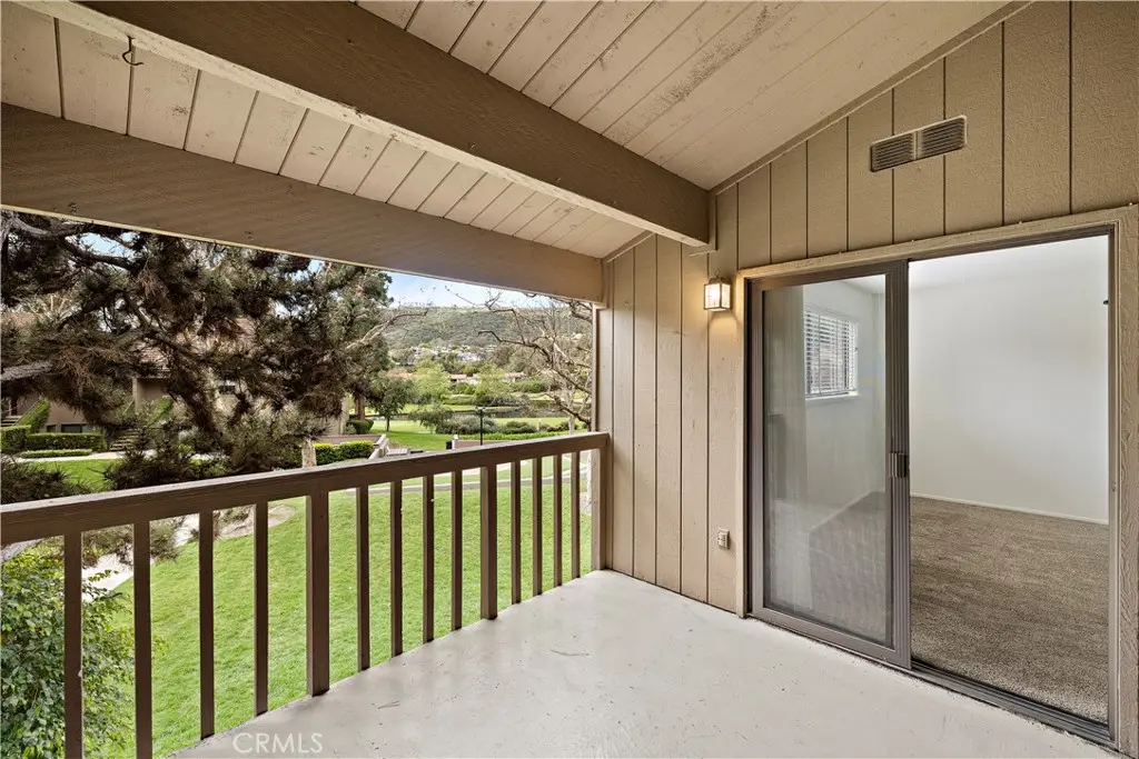 Condominium for sale at 31383 E Nine Dr #64B, Laguna Niguel, CA featuring 2 beds and 2 baths