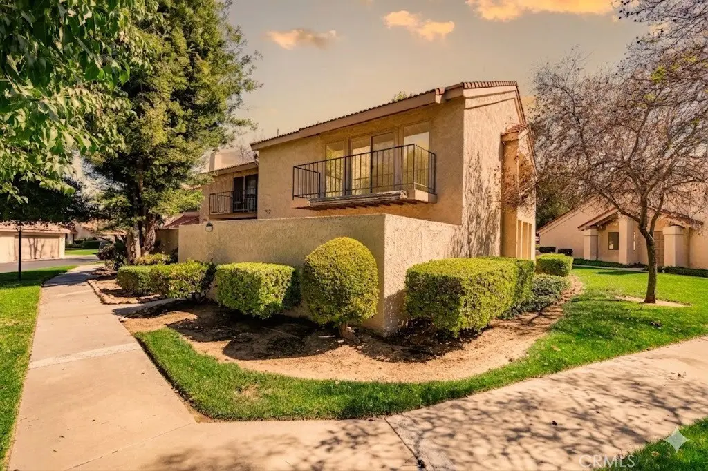 Single Family Residence for sale at 7088 Seville, Riverside, CA featuring 3 beds and 3 baths