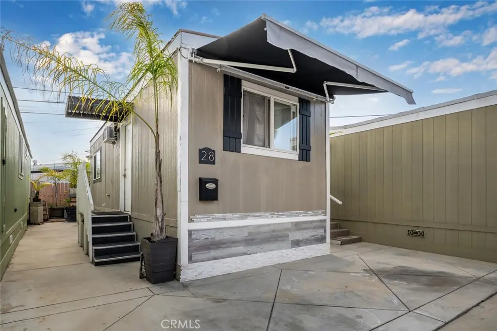 17024 S Western Avenue 28, Gardena, CA — listing photo 1