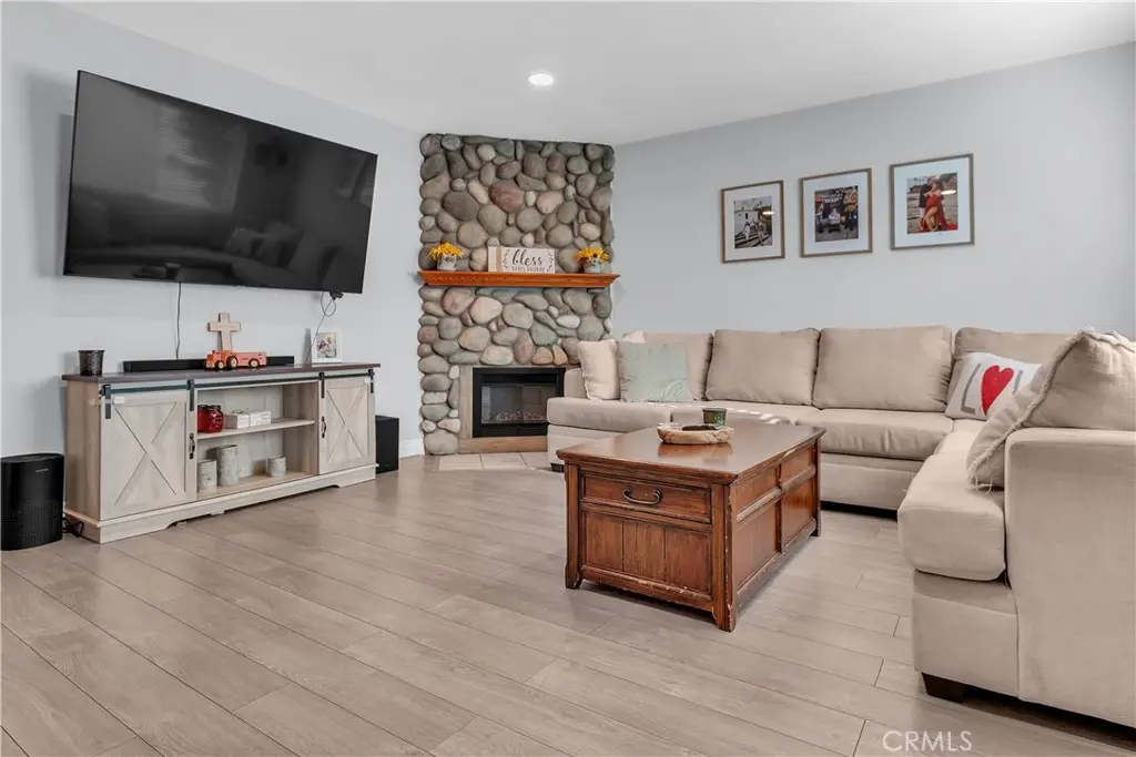 15251 Leffingwell 8, Whittier, CA — listing photo 1