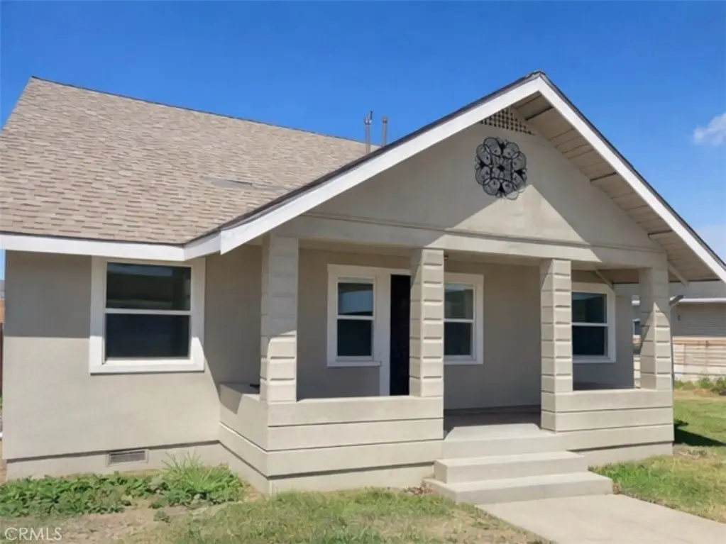 205 E Williams, Barstow, CA — listing photo 1