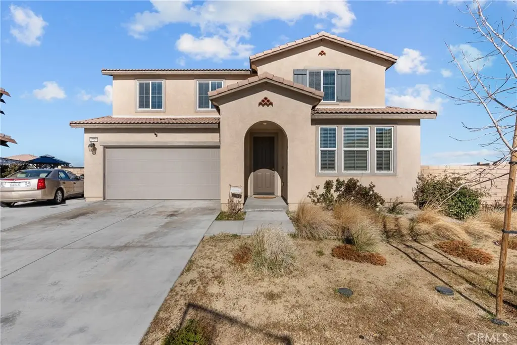 Single Family Residence for sale at 6949 Beale, Palmdale, CA featuring 3 beds and 3 baths