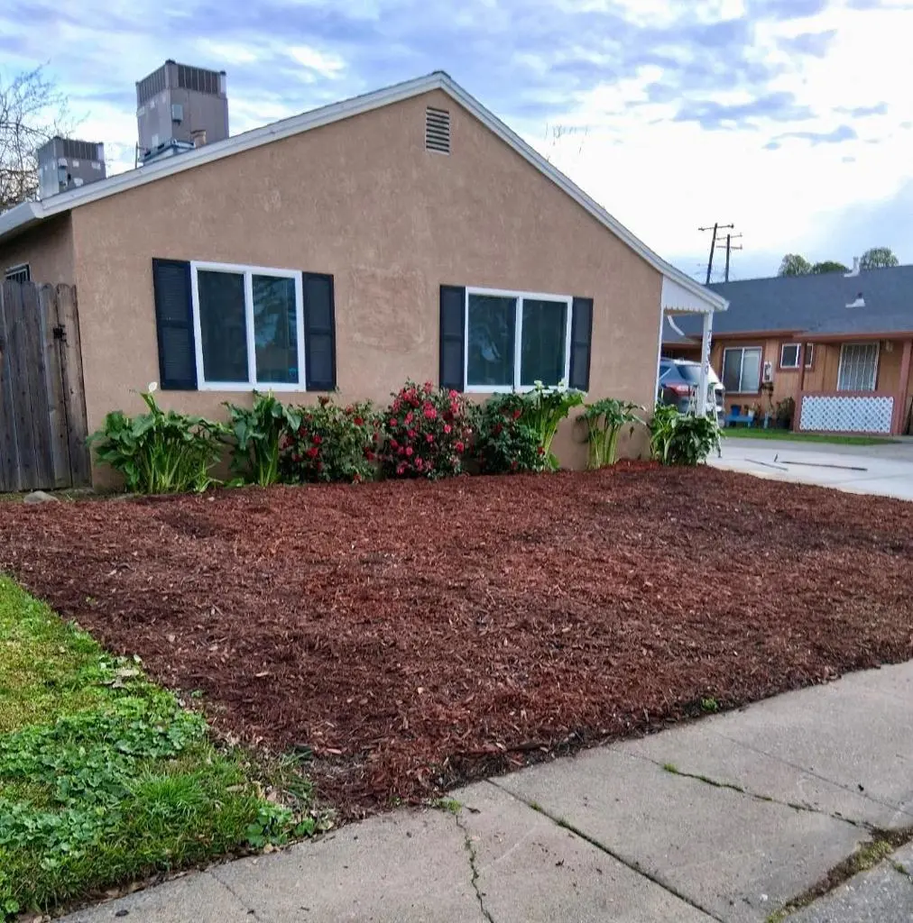 Duplex for sale at 7330 25th Avenue, Sacramento, CA