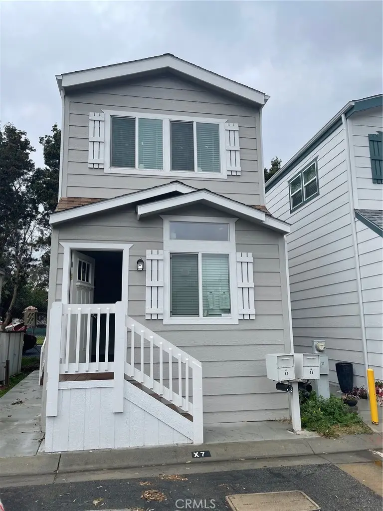 Manufactured In Park for sale at 1930 Stewart Street X-7, Santa Monica, CA featuring 1 bed and 2 baths